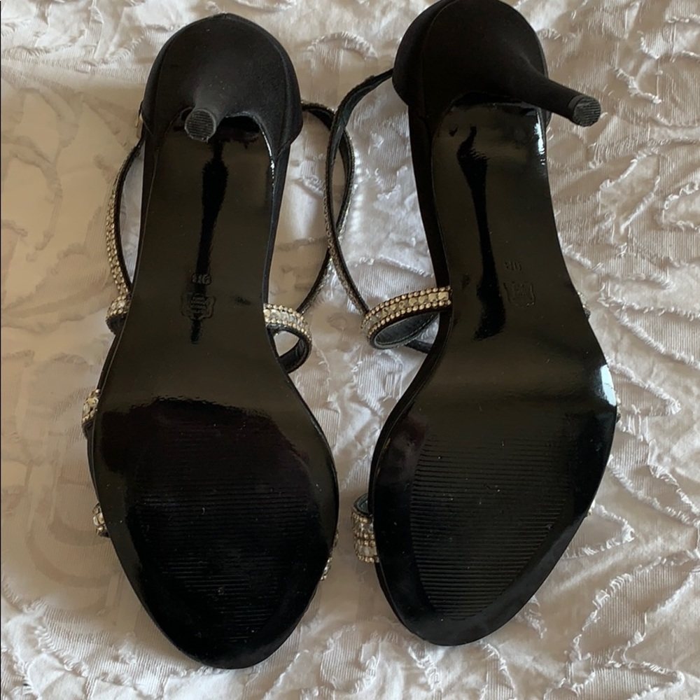 ๐2x HOST PICK๐ Caparros Black Sandals - Picture 7 of 8
